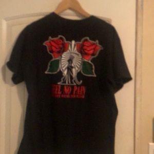 Empyre size L t shirt